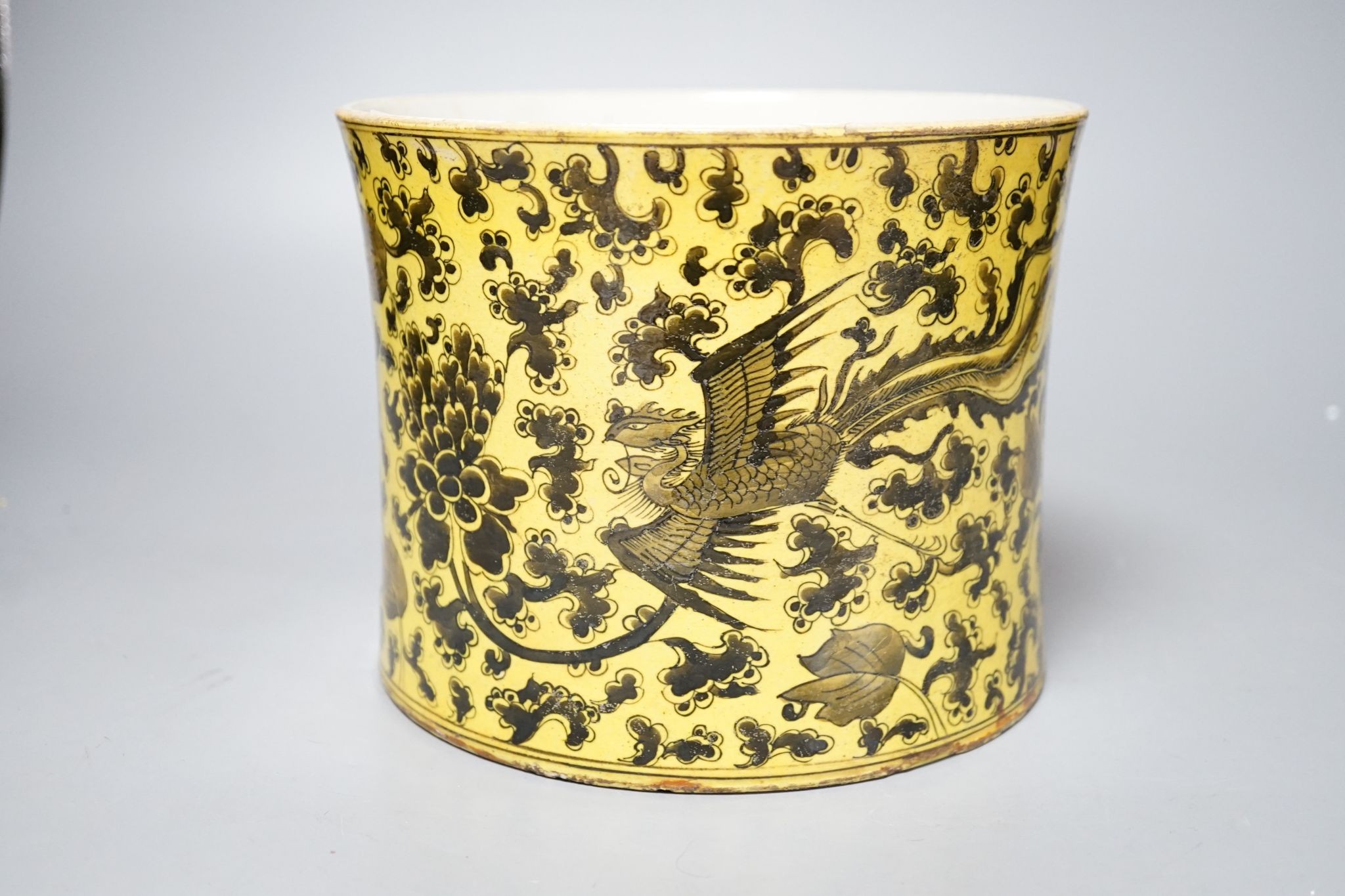 A Chinese yellow ground brushpot, 15.5cm